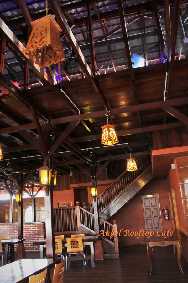 Angel Resthouse Hotel كُوالا تيرينغانو المظهر الخارجي الصورة